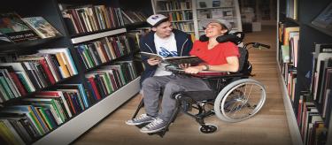 Cadeira de Rodas para criança Pediátrica Manual de Conforto Rea Azalea Minor