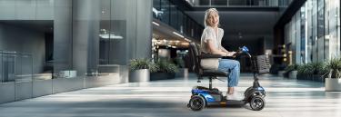 Scooter Elétrica de Mobilidade de encartar resistente e fiável Invacare Colibri