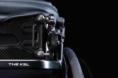 Hardware de fácil fixação
