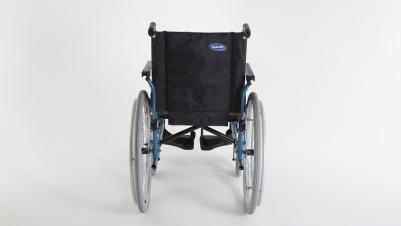 Cadeira de Rodas  resistente e robusta Manual Invacare Action1 R