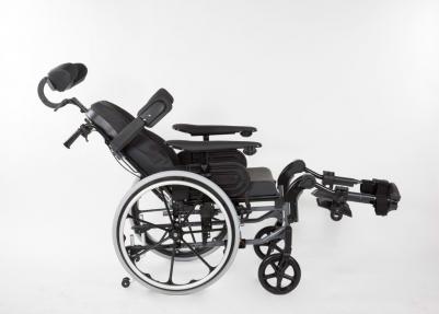 Cadeira de Rodas Manual personalizavel, leve Invacare Action3 NG