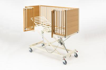 Cama Articulada Elétrica Pediátrica Invacare Scanbeta NG