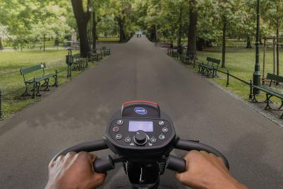 Scooter elétrica de mobilidade potente e barata